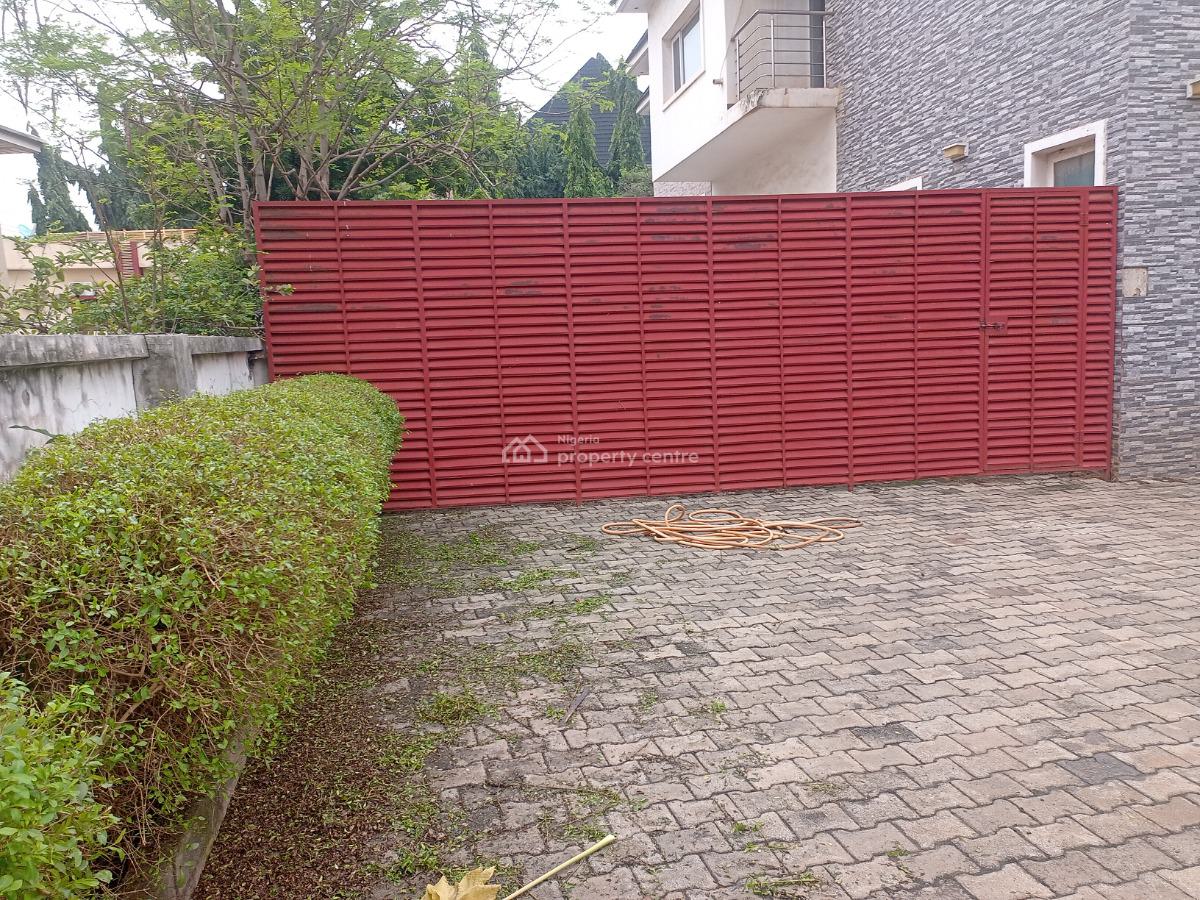 5 Bedrooms Fully Detached Duplex with 3 Bedroom Flat Boys Quarter, Thames Street, Maitama District, Abuja, Detached Duplex for Sale