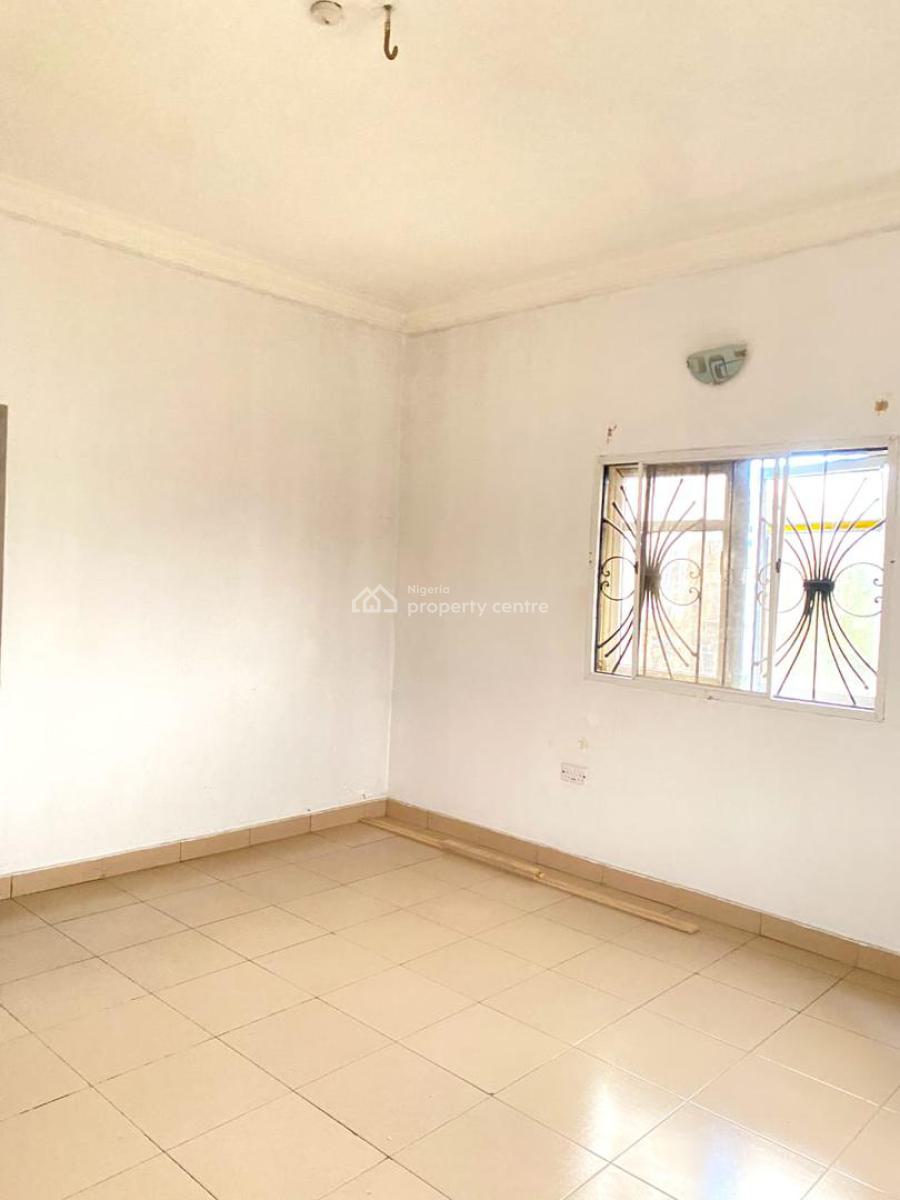 Luxury Three Bedroom Apartment, Mobil Estate, Ilaje, Ajah, Lagos, Flat / Apartment for Rent