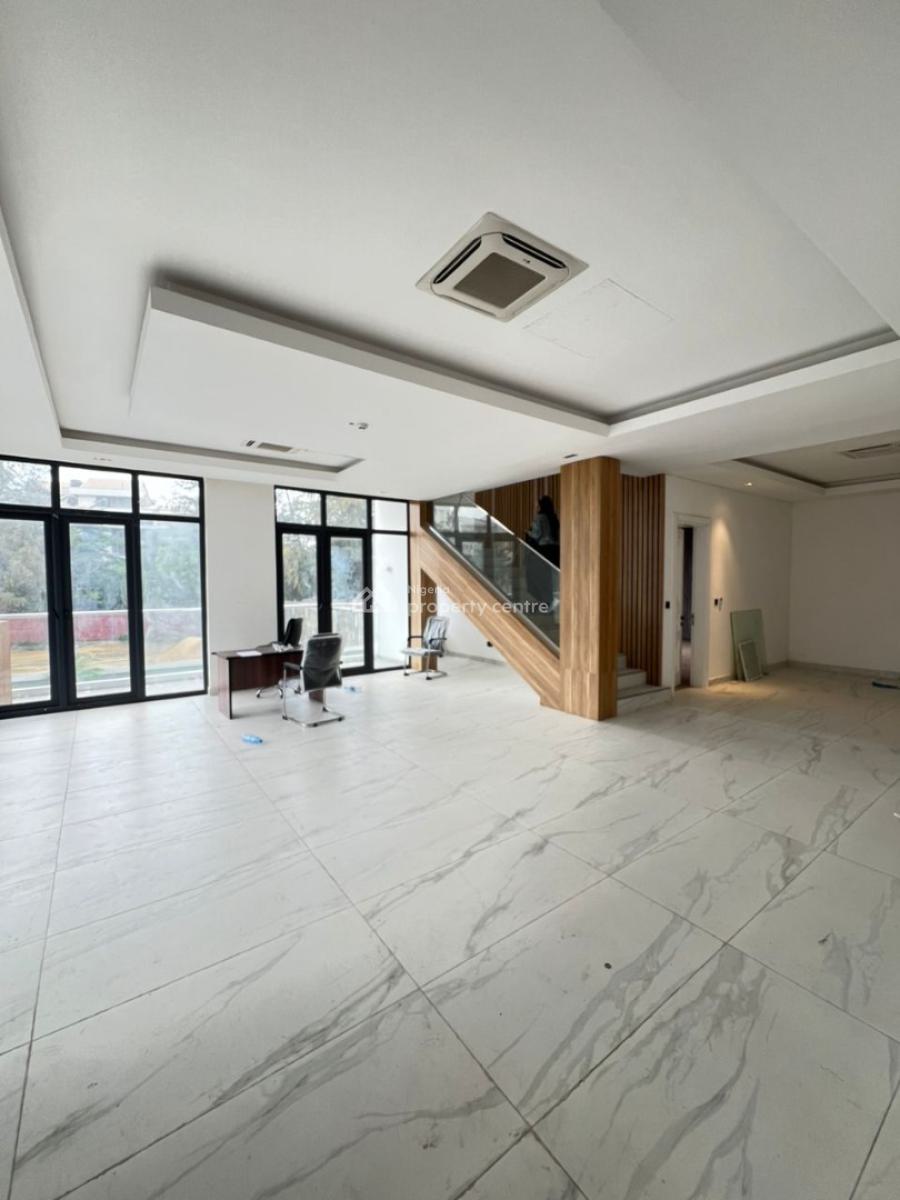 Luxury Waterfront 4 Bedroom Mansionette  with Room Bq,game , Elevator, Banana Island, Ikoyi, Lagos, Terraced Duplex for Sale