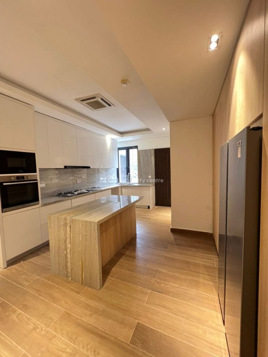 Luxury Waterfront 4 Bedroom Mansionette  with Room Bq,game , Elevator, Banana Island, Ikoyi, Lagos, Terraced Duplex for Sale