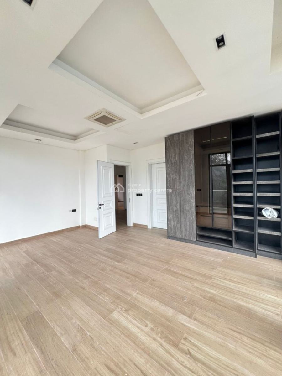 Luxury Waterfront 4 Bedroom Mansionette  with Room Bq,game , Elevator, Banana Island, Ikoyi, Lagos, Terraced Duplex for Sale