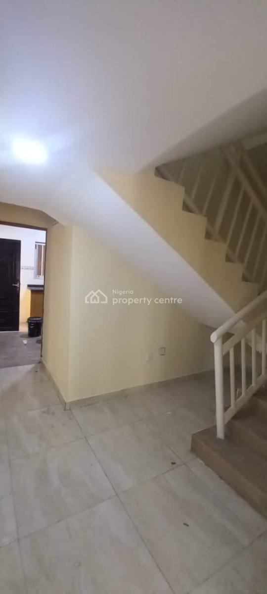Well Maintained 4 Bedroom Duplex, Oral Estate, Lekki, Lagos, Semi-detached Duplex for Rent