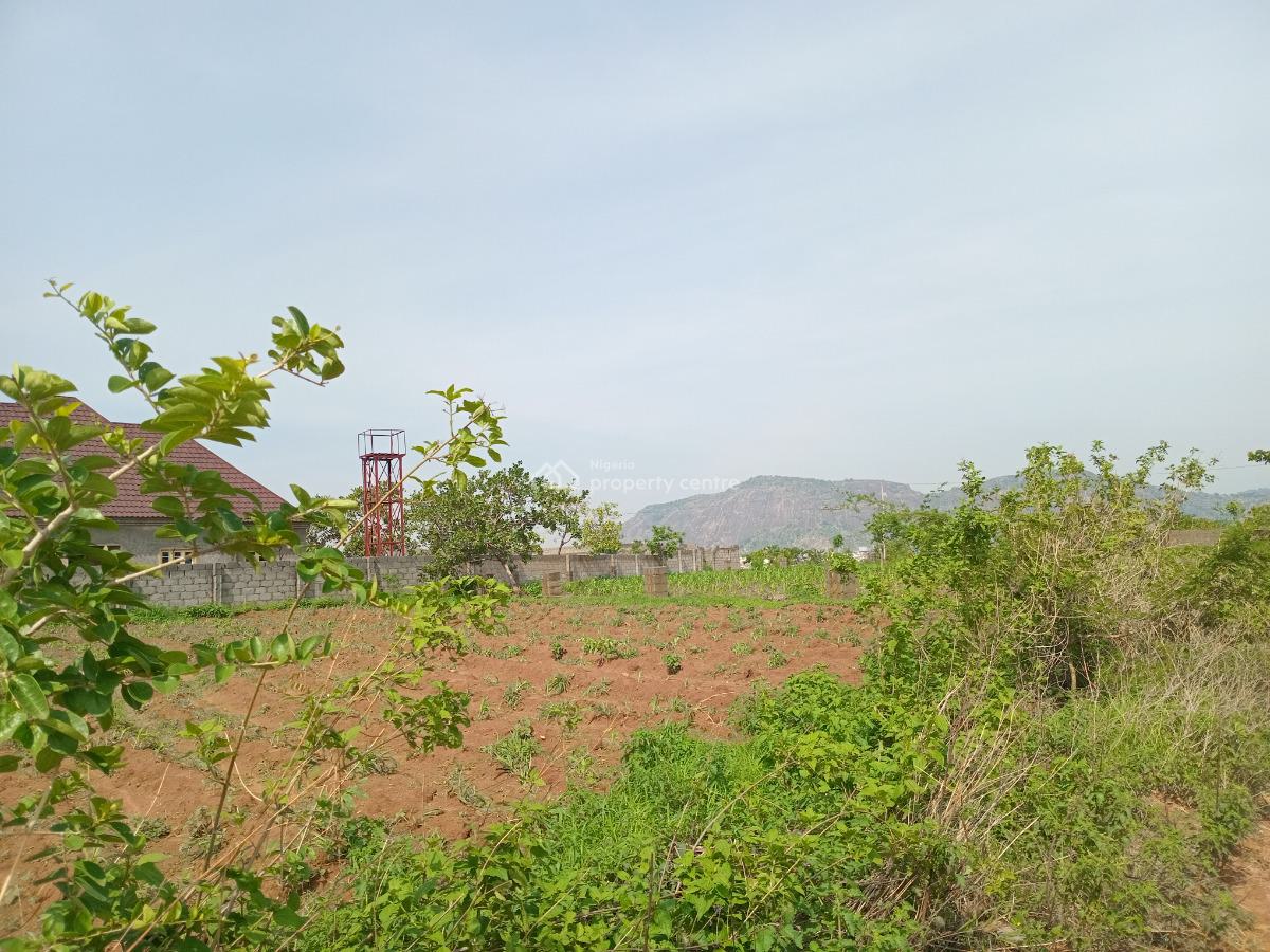 4 Bedrooms Terraced Duplex, Kuchiyako District, After Azman Filling Station, Kuje, Abuja, Residential Land for Sale