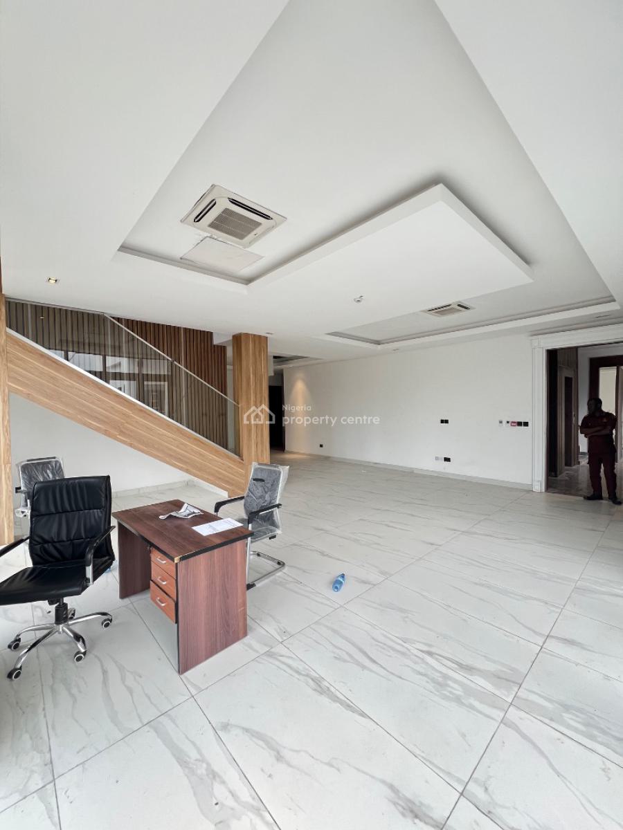 Waterfront 4 Bedroom Mansionette with a Pool , Elevator, Bq, Banana Island, Ikoyi, Lagos, Flat / Apartment for Sale