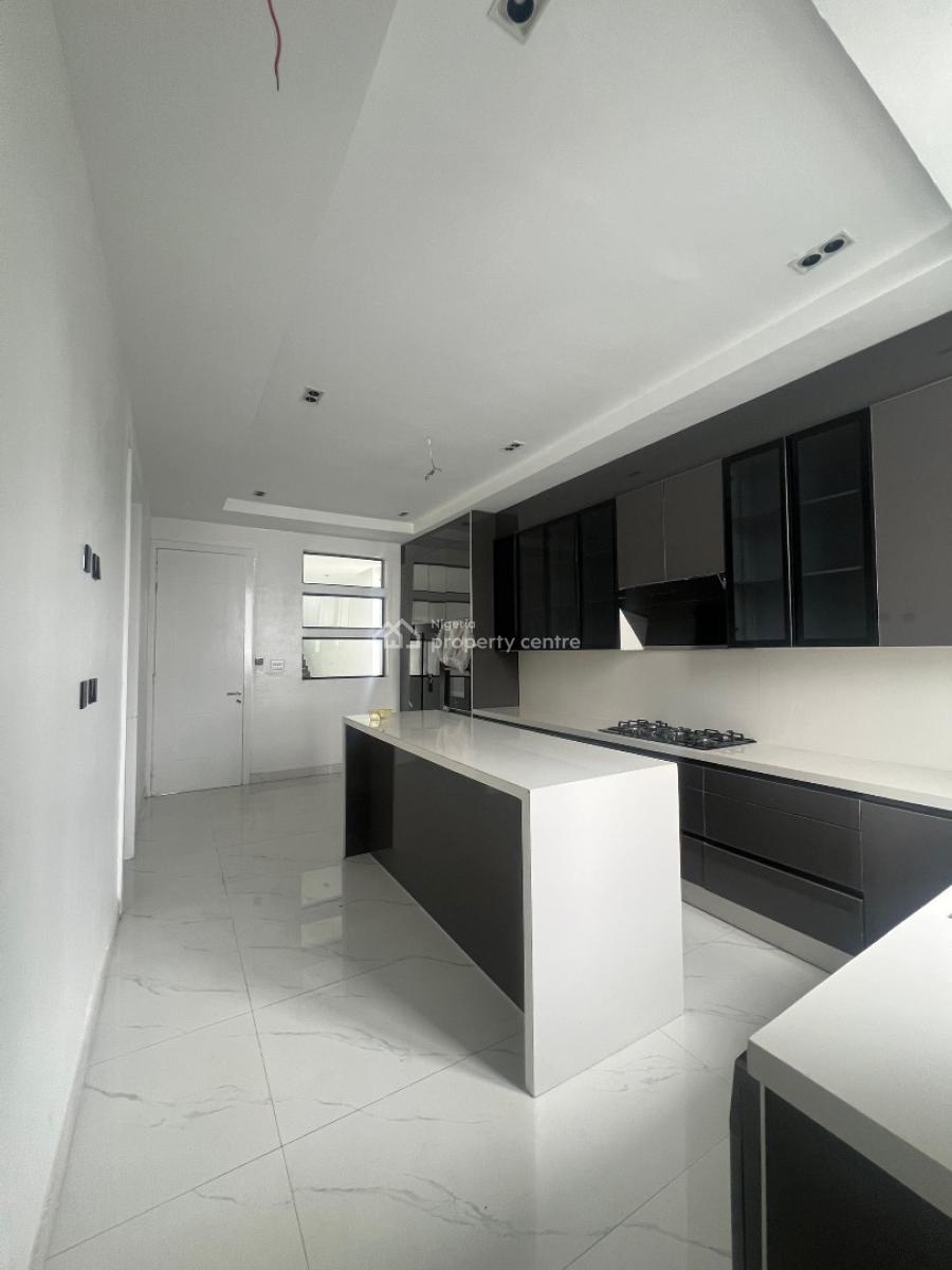 Exquisite 5 Bedrooms Fully Detached Duplex with a Bq, Lekki County, Lekki, Lagos, Detached Duplex for Sale