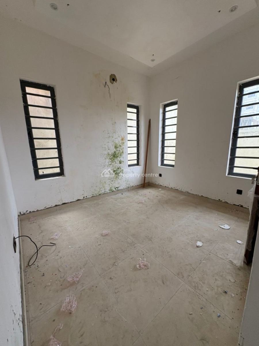 Newly Built 3 Bedroom Apartment, Lekki Phase 1, Lekki, Lagos, Flat / Apartment for Sale