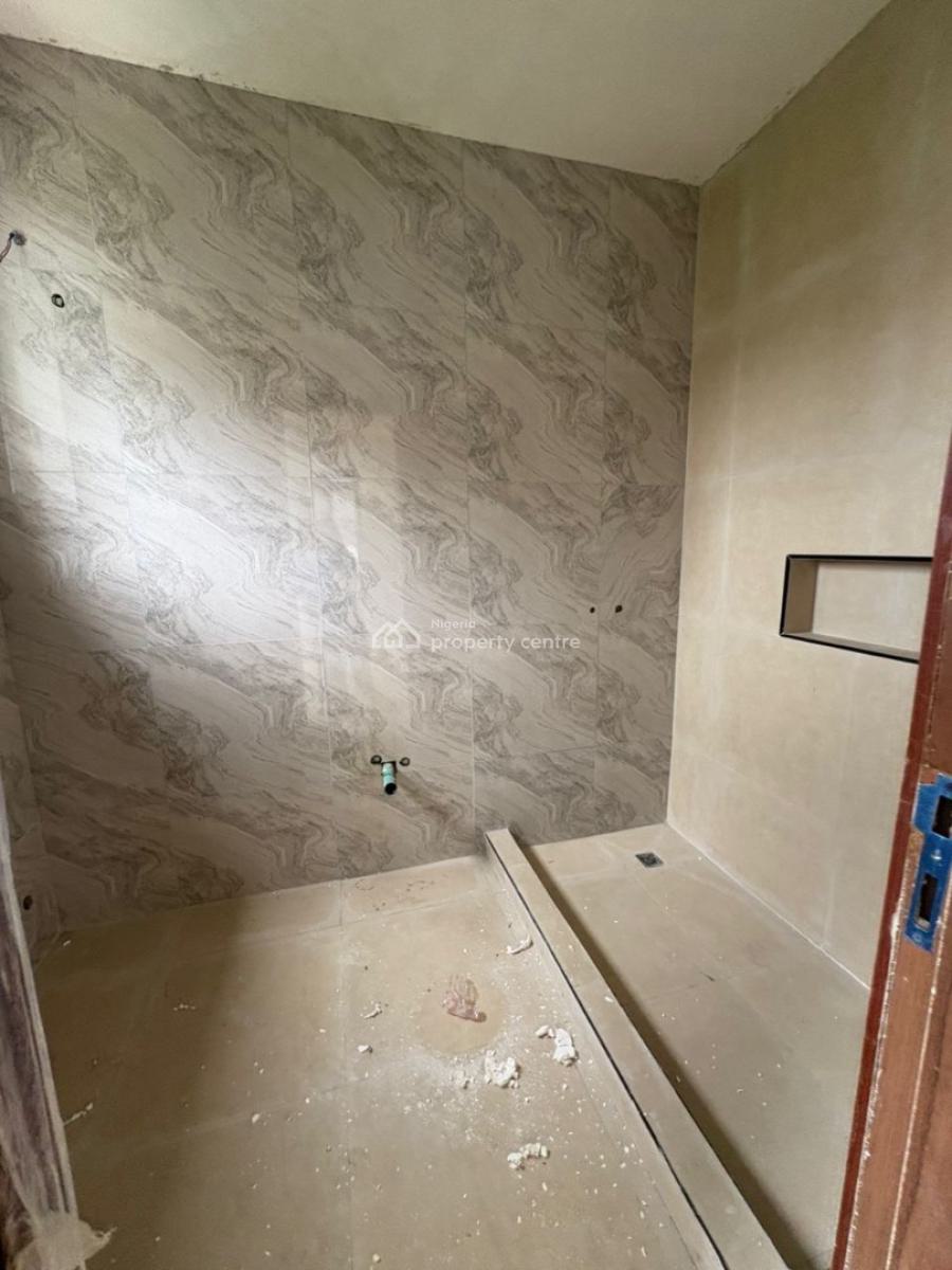 Newly Built 3 Bedroom Apartment, Lekki Phase 1, Lekki, Lagos, Flat / Apartment for Sale
