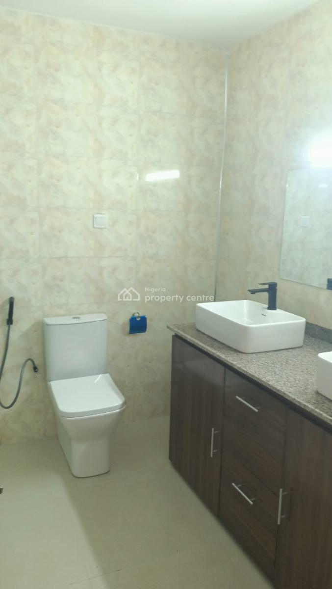 3 Bedroom Duplex with 2 Rooms Bq, Ikeja Gra, Ikeja, Lagos, Office Space for Rent