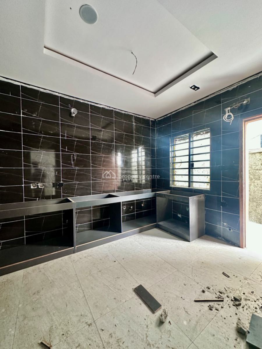 Beautiful Town House with Private Gate, Orchid Road By Chevron Toll Gate, Lekki, Lagos, Semi-detached Duplex for Sale