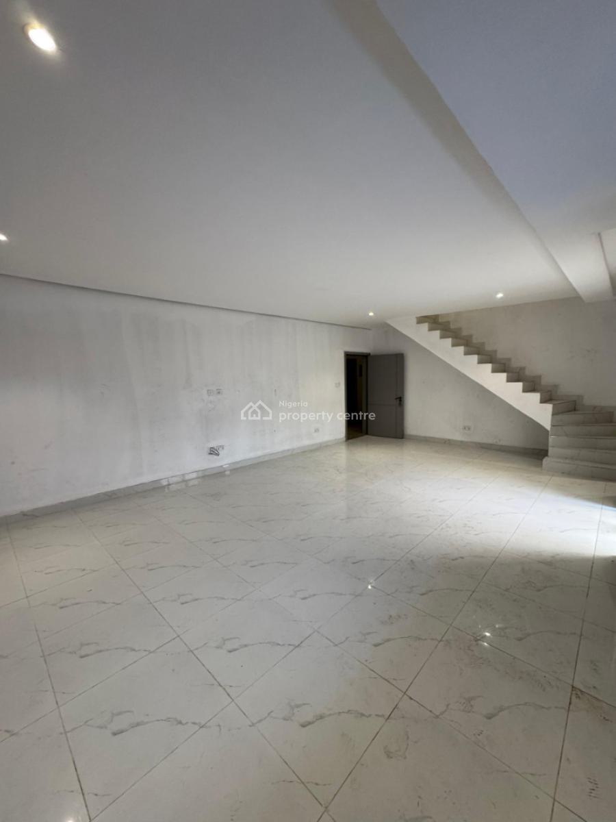 Newly Built 2 Bedroom  Maisonette, Lekki Phase One, Lekki, Lagos, House for Rent