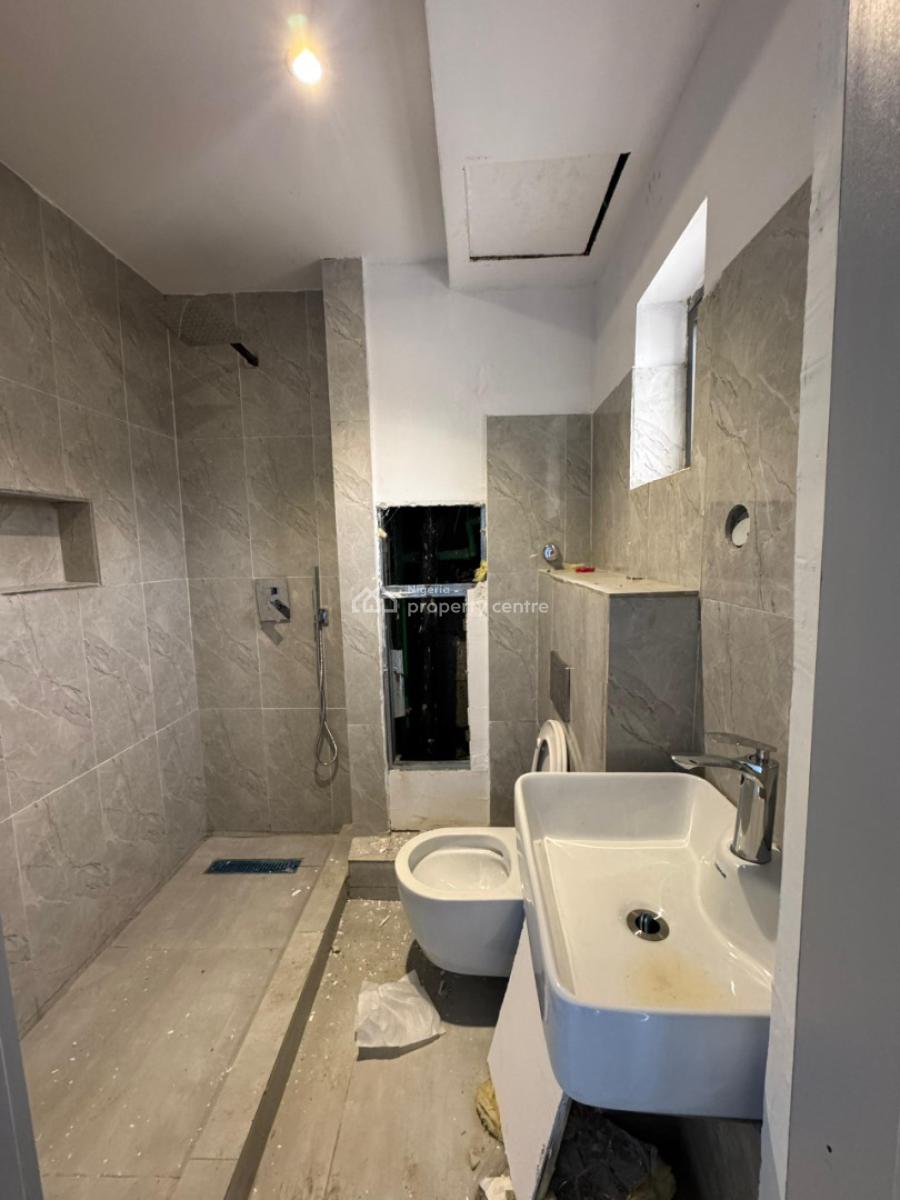 Newly Built 2 Bedroom  Maisonette, Lekki Phase One, Lekki, Lagos, House for Rent