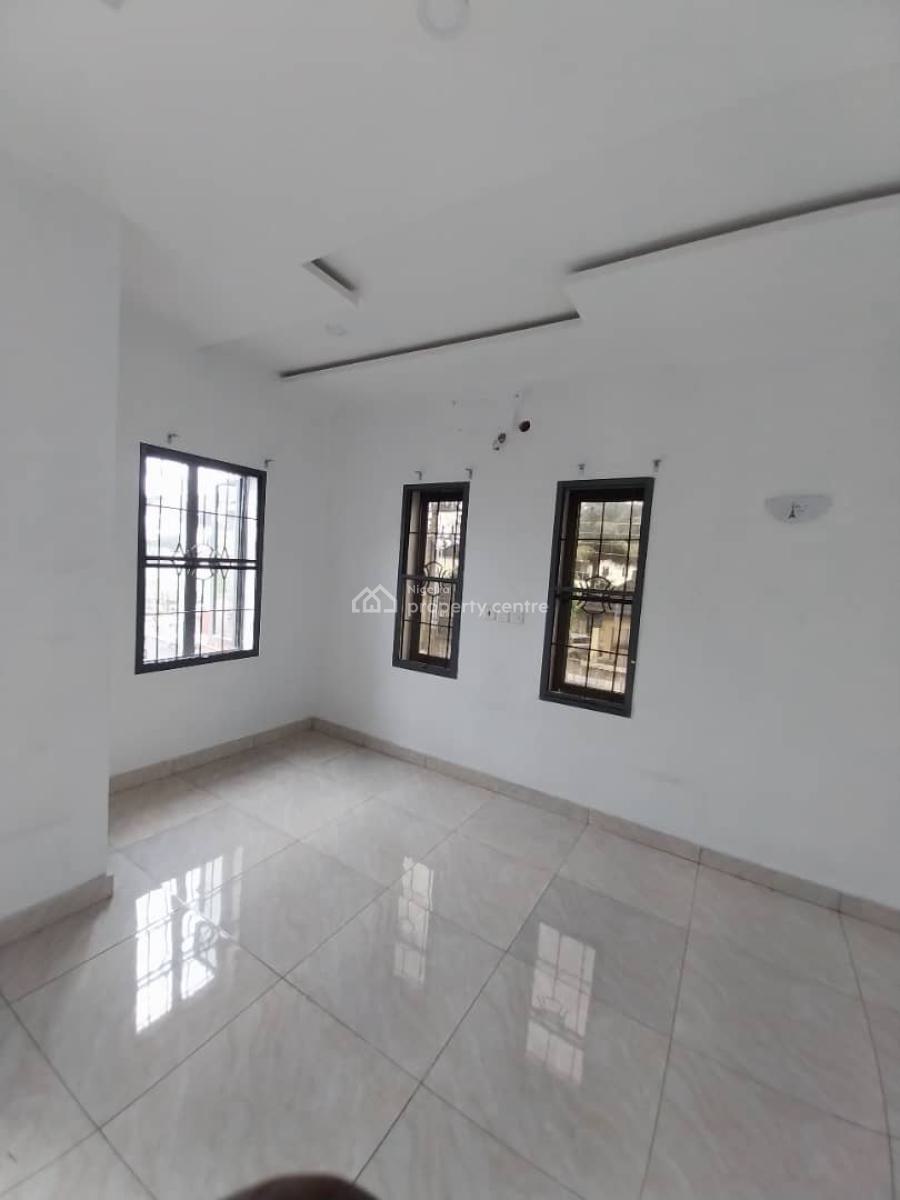 American Standard 2 Bedroom Duplex with Federal Light, Shell Cooperative Estate Eneka Link Road Off G U Akeh Road Eliozu, Eneka, Port Harcourt, Rivers, Flat / Apartment for Rent