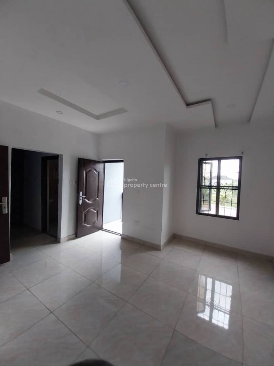American Standard 2 Bedroom Duplex with Federal Light, Shell Cooperative Estate Eneka Link Road Off G U Akeh Road Eliozu, Eneka, Port Harcourt, Rivers, Flat / Apartment for Rent