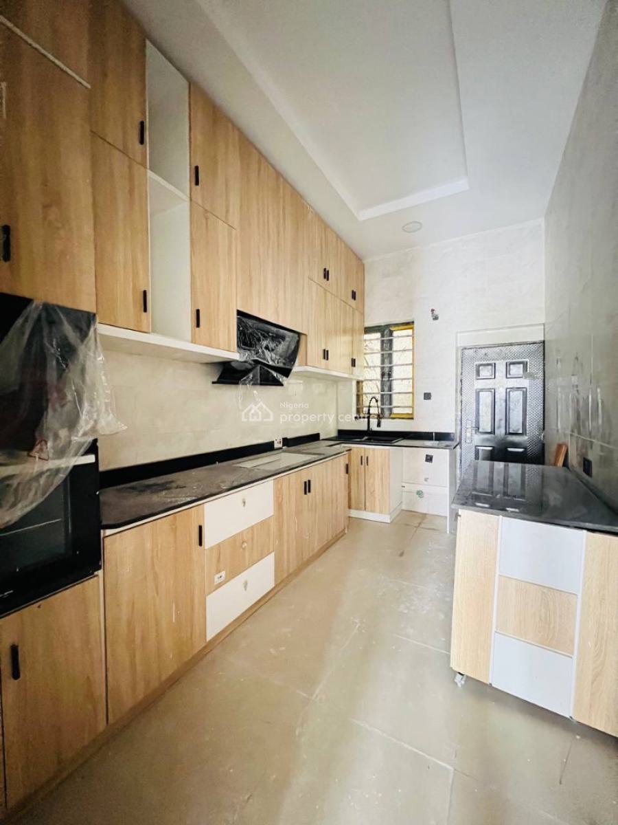 Self Gated 4 Bedroom Terrace Duplex, Ikota, Lekki, Lagos, Terraced Duplex for Sale