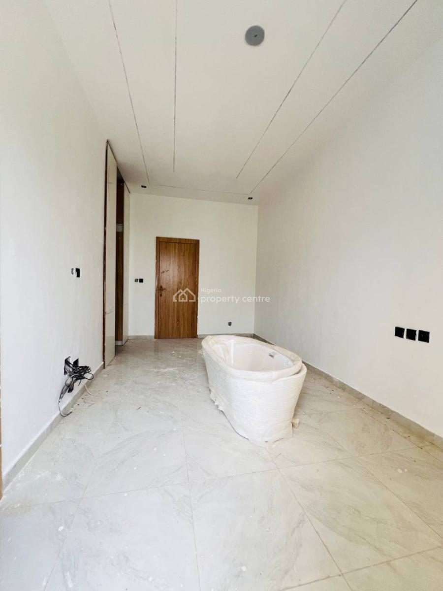 Self Gated 4 Bedroom Terrace Duplex, Ikota, Lekki, Lagos, Terraced Duplex for Sale