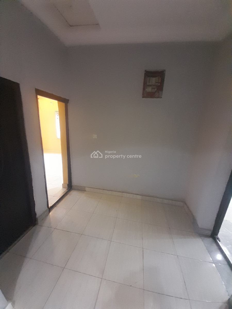 Lovely Standard 2bedrooms on a Tarred Road in a Serene Environment, Fo1 Layout, Kubwa, Abuja, Flat / Apartment for Rent