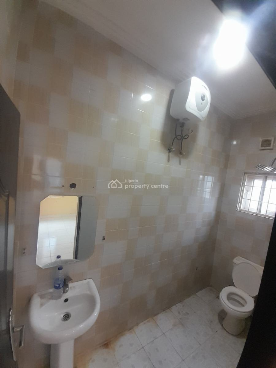 Lovely Standard 2bedrooms on a Tarred Road in a Serene Environment, Fo1 Layout, Kubwa, Abuja, Flat / Apartment for Rent