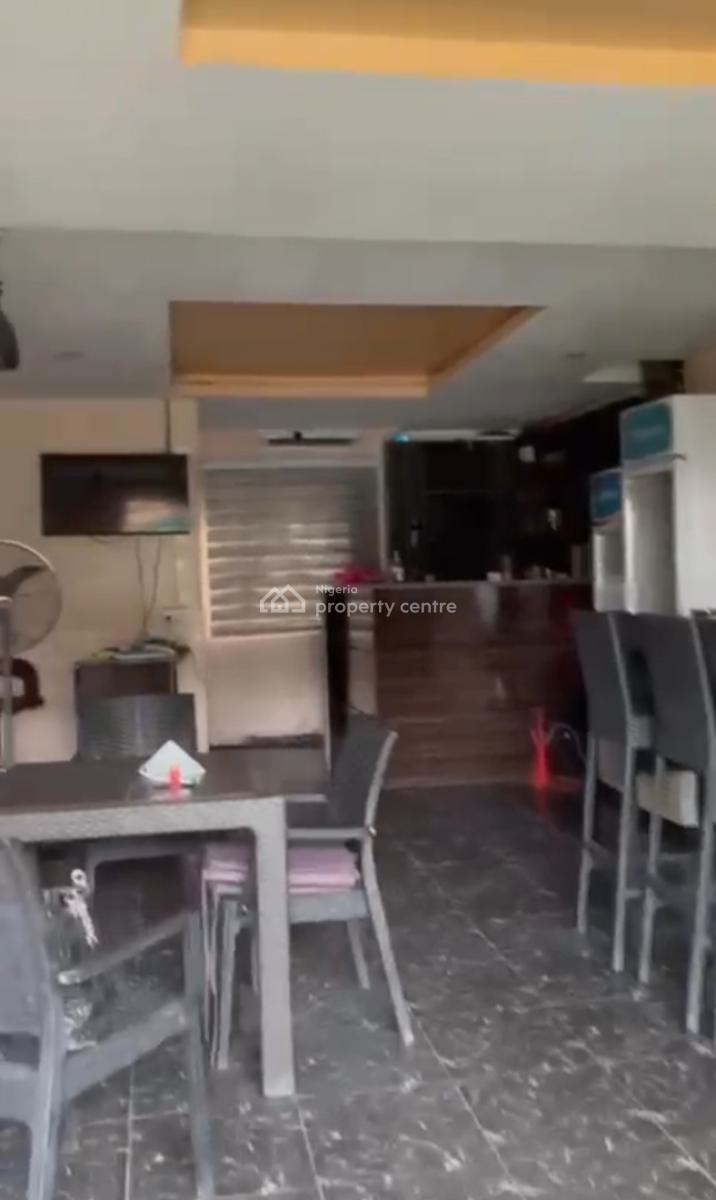 Restaurant Space at 4th Avenue., 4th Avenue, Gwarinpa, Abuja, Restaurant / Bar for Rent