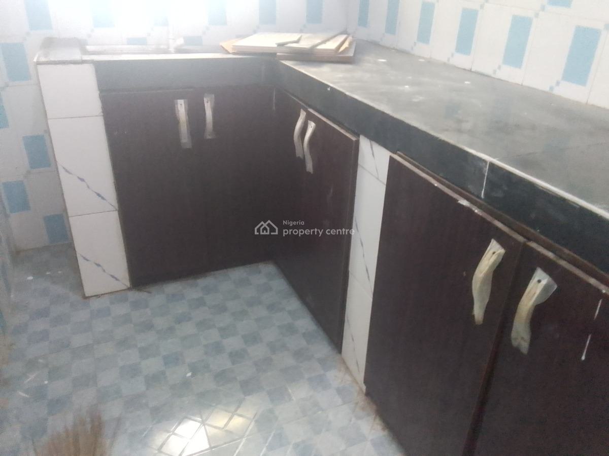 Spacious Luxury 1 Bedroom Flat with Excellent Features, Ogombo Rd, Ogombo, Ajah, Lagos, Mini Flat (room and Parlour) for Rent