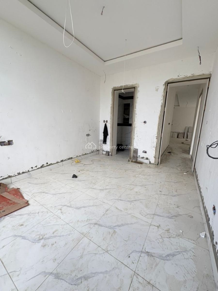 Newly Built 2 Bedrooms Apartment with Pool and Elevator, Lekki Phase 1, Lekki, Lagos, Flat / Apartment for Sale