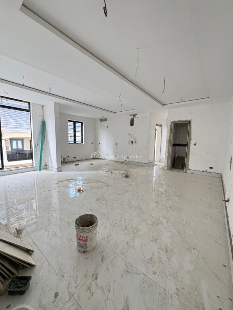 Newly Built 2 Bedrooms Apartment with Pool and Elevator, Lekki Phase 1, Lekki, Lagos, Flat / Apartment for Sale