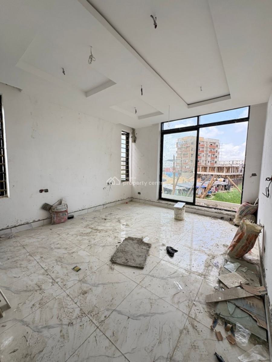 Newly Built 2 Bedrooms Apartment with Pool and Elevator, Lekki Phase 1, Lekki, Lagos, Flat / Apartment for Sale