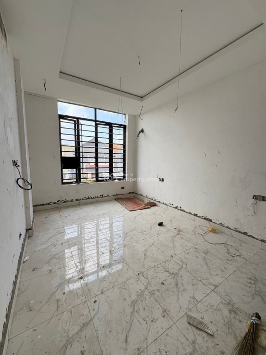 Newly Built 2 Bedrooms Apartment with Pool and Elevator, Lekki Phase 1, Lekki, Lagos, Flat / Apartment for Sale
