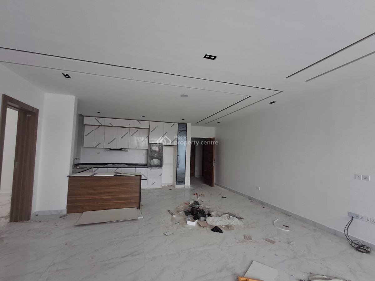 2 Bedroom Flat, Right Side, Lekki Phase 1, Lekki, Lagos, Flat / Apartment for Sale