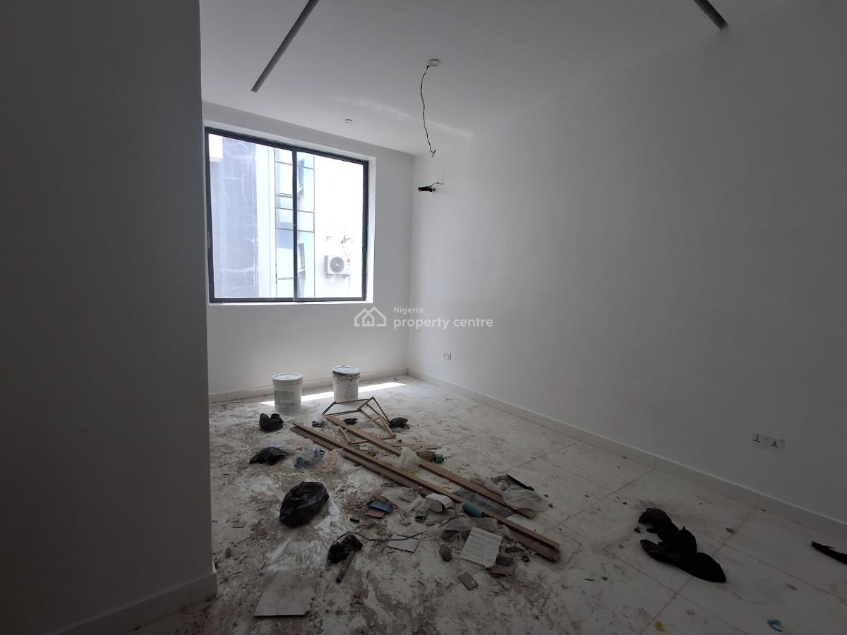 2 Bedroom Flat, Right Side, Lekki Phase 1, Lekki, Lagos, Flat / Apartment for Sale