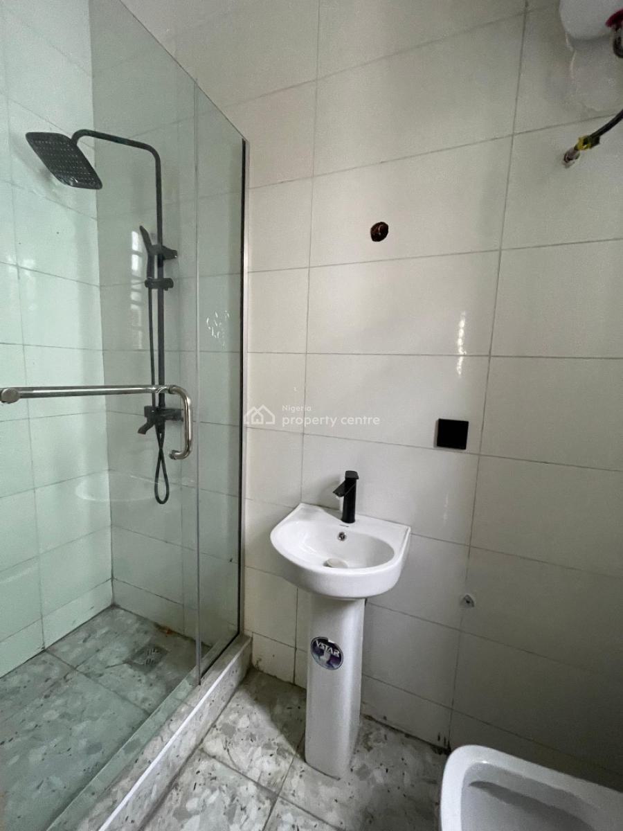 Modestly Built 2 Bedroom Apartment with Swimming Pool and Gym, Ikate, Lekki, Lagos, Flat / Apartment for Sale