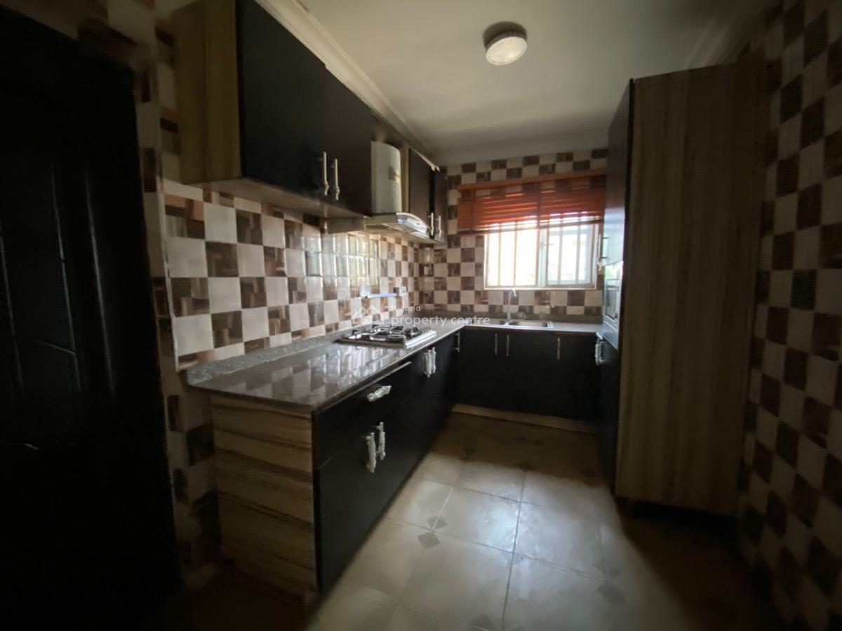 Luxury 3 Bedroom Flat, Omole Phase 2, Ikeja, Lagos, Flat / Apartment for Rent