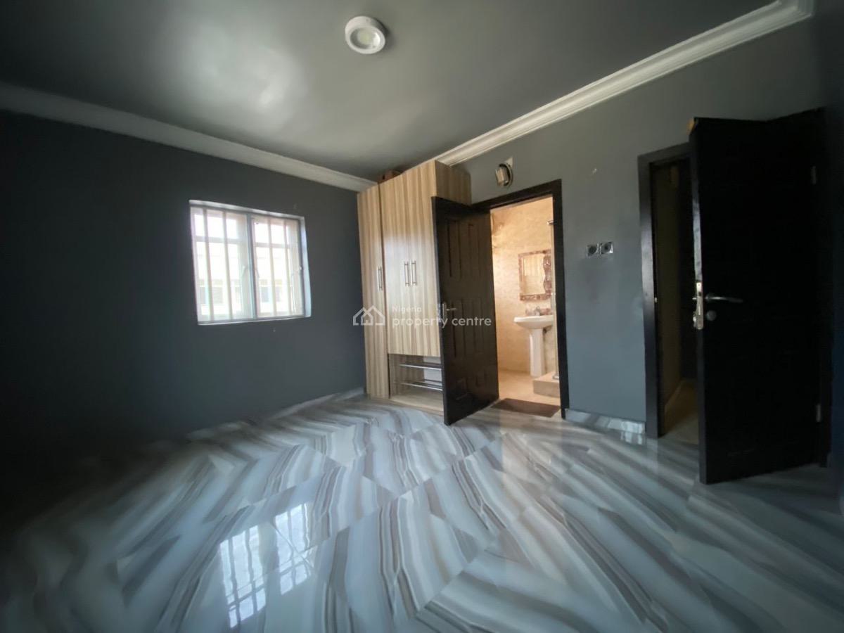 Luxury 3 Bedroom Flat, Omole Phase 2, Ikeja, Lagos, Flat / Apartment for Rent