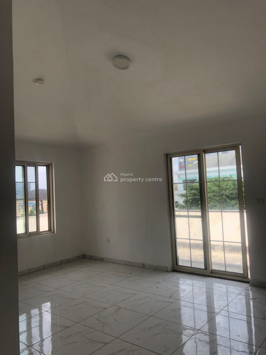 5 Bedroom Apartment, Lekki Phase 1, Lekki, Lagos, Flat / Apartment for Rent