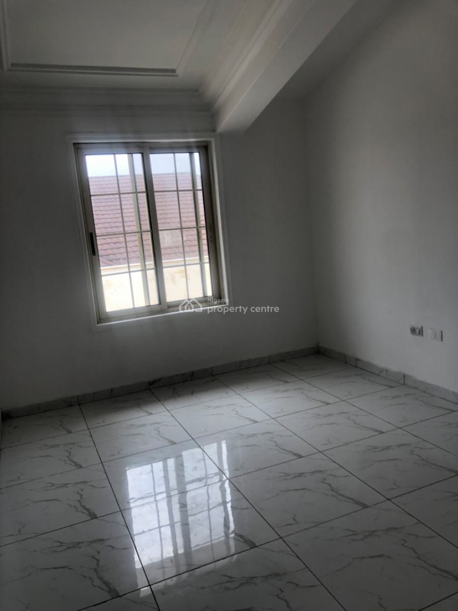 5 Bedroom Apartment, Lekki Phase 1, Lekki, Lagos, Flat / Apartment for Rent