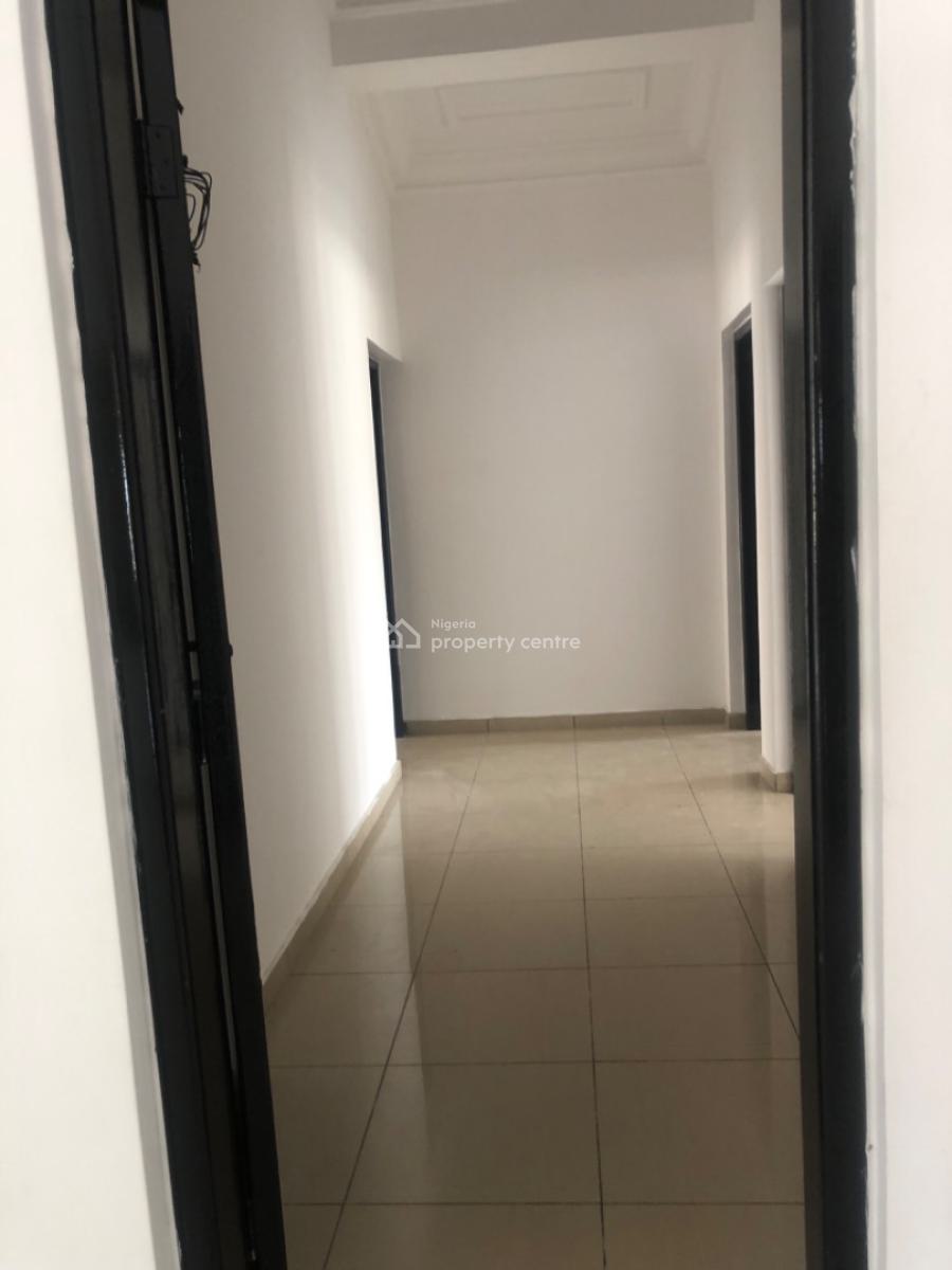 5 Bedroom Apartment, Lekki Phase 1, Lekki, Lagos, Flat / Apartment for Rent