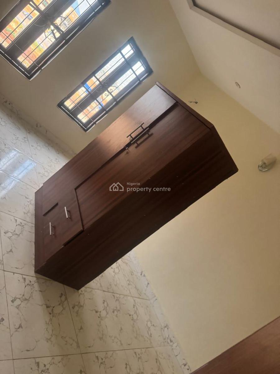 Well Finished 4 Bedroom Terrace Duplex, 2nd Avenue, Gwarinpa, Abuja, Terraced Duplex for Rent
