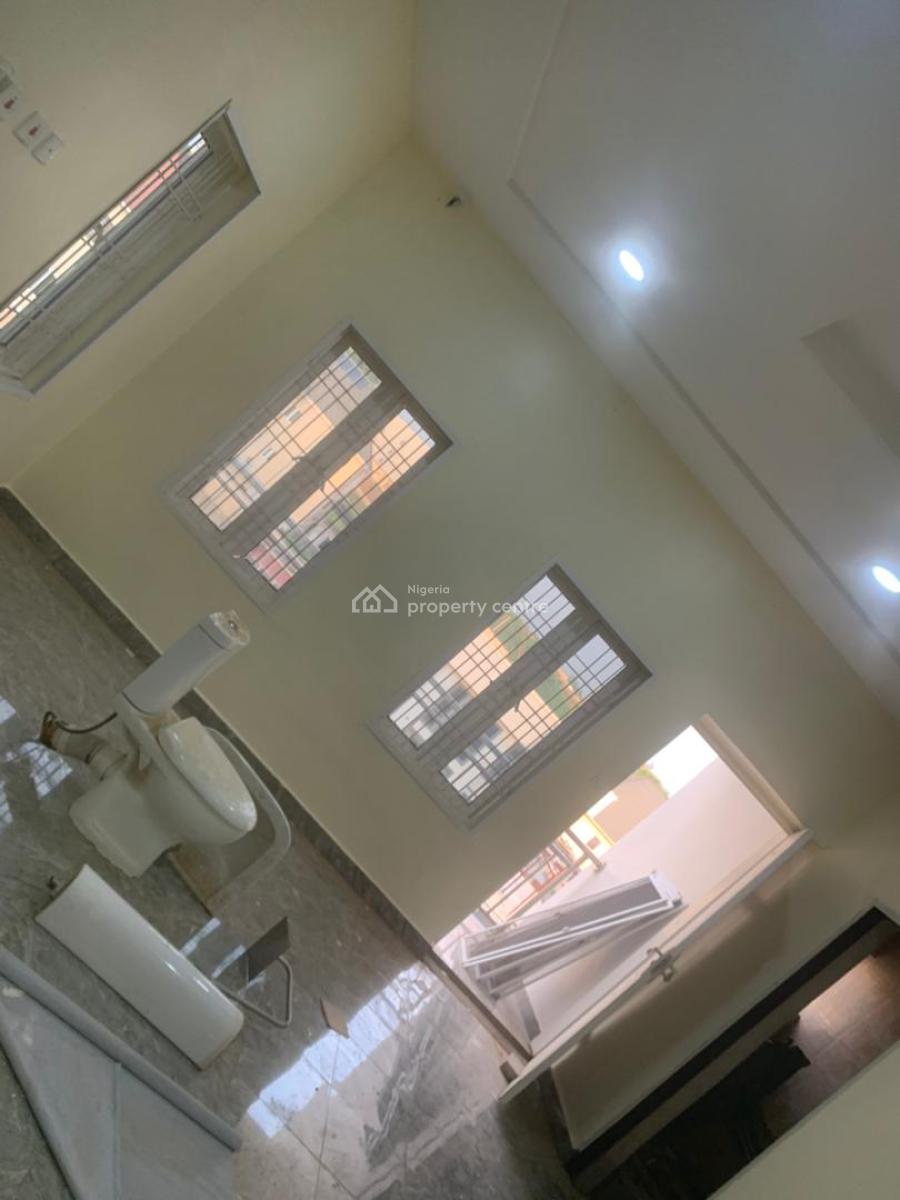Well Finished 4 Bedroom Terrace Duplex, 2nd Avenue, Gwarinpa, Abuja, Terraced Duplex for Rent