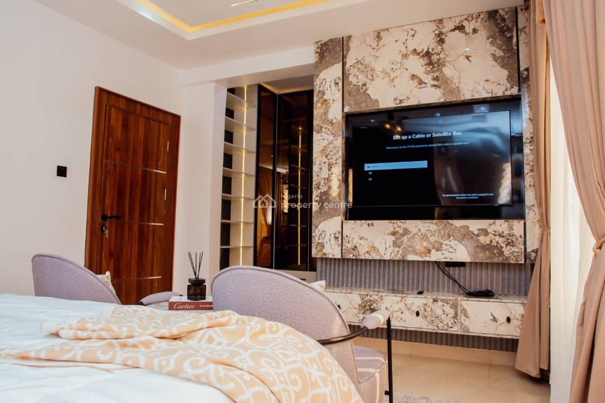 Luxury 3-bedroom Apartment, Adeniyi Jones, Ikeja, Lagos, Flat / Apartment Short Let