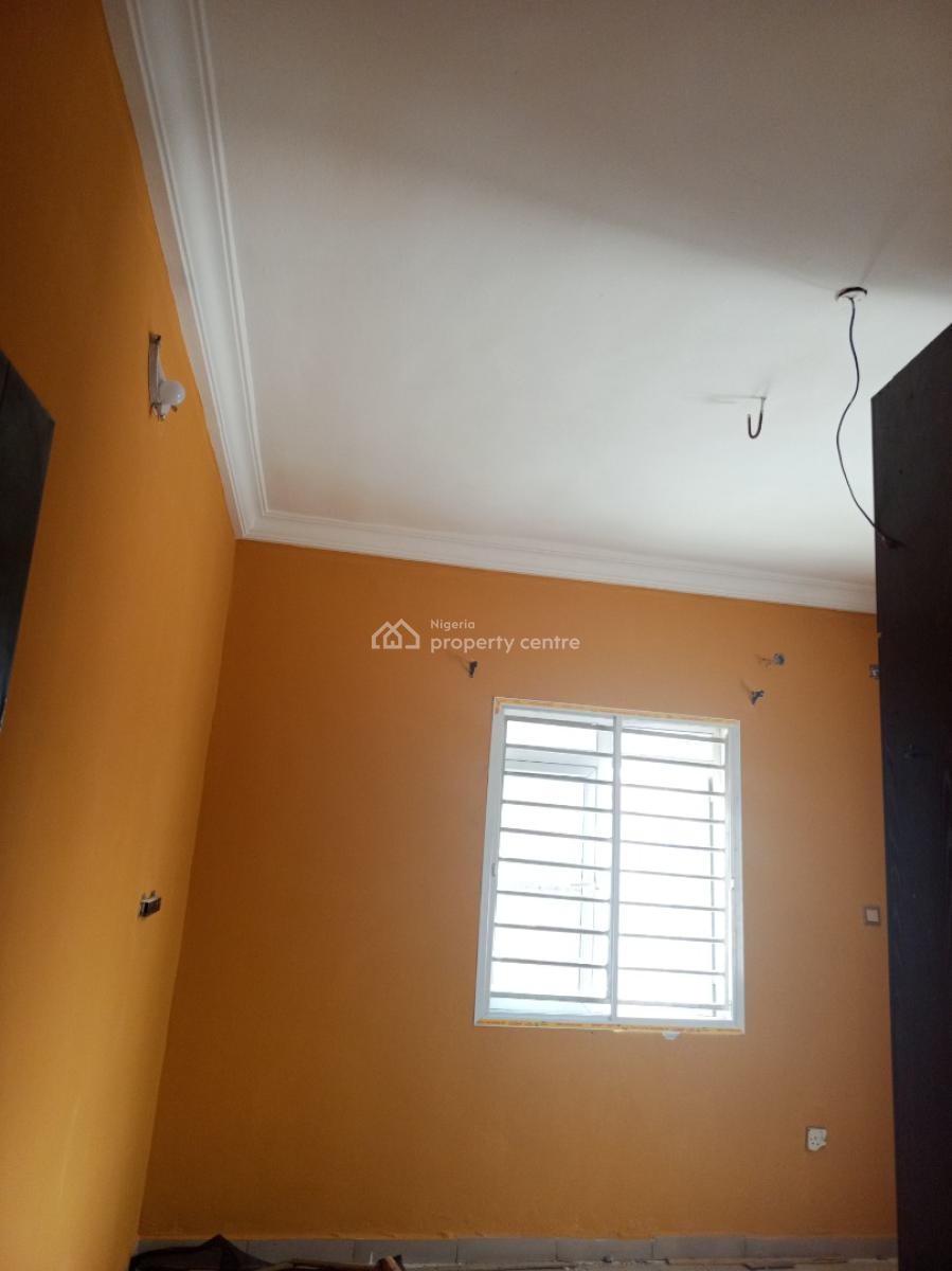 Renovated Clean 3 Bedroom Apartment, Off Mobil Road Ilaje, Ilaje, Ajah, Lagos, Flat / Apartment for Rent