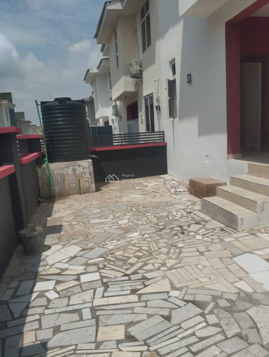 Brand New 3 Bedroom Terrace with a Bq, Gwarinpa, Abuja, Terraced Duplex for Rent