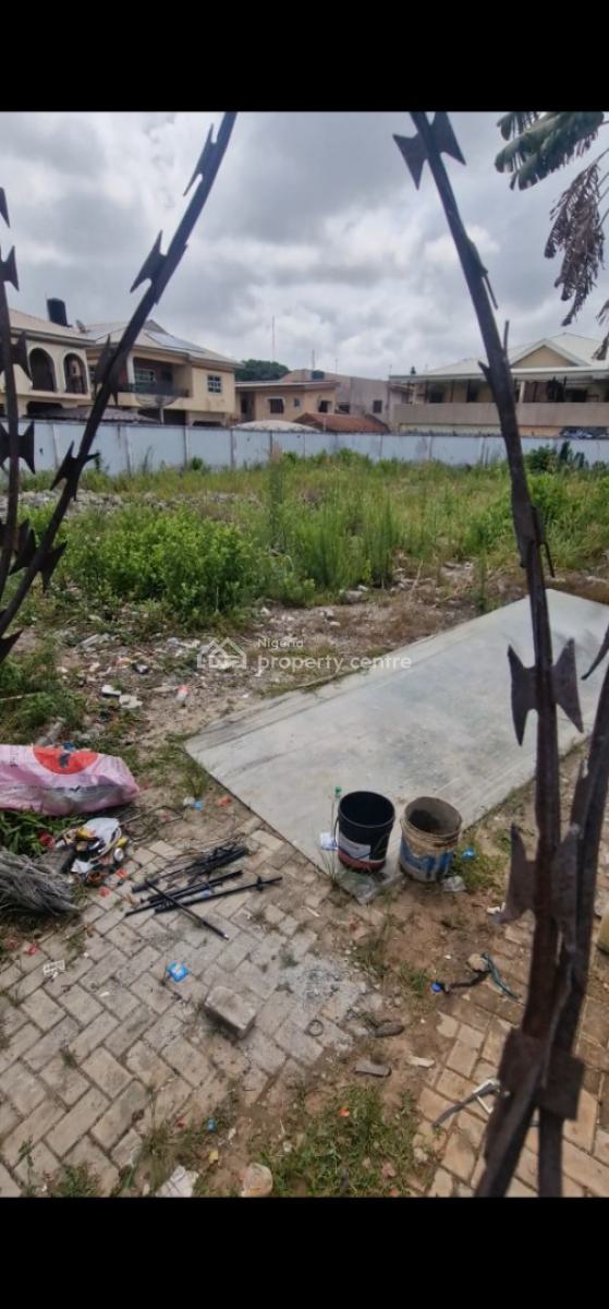 Prime and Well Drained Gated Land 890sqm, Off Admiralty Way, Lekki Phase 1, Lekki, Lagos, Mixed-use Land for Sale