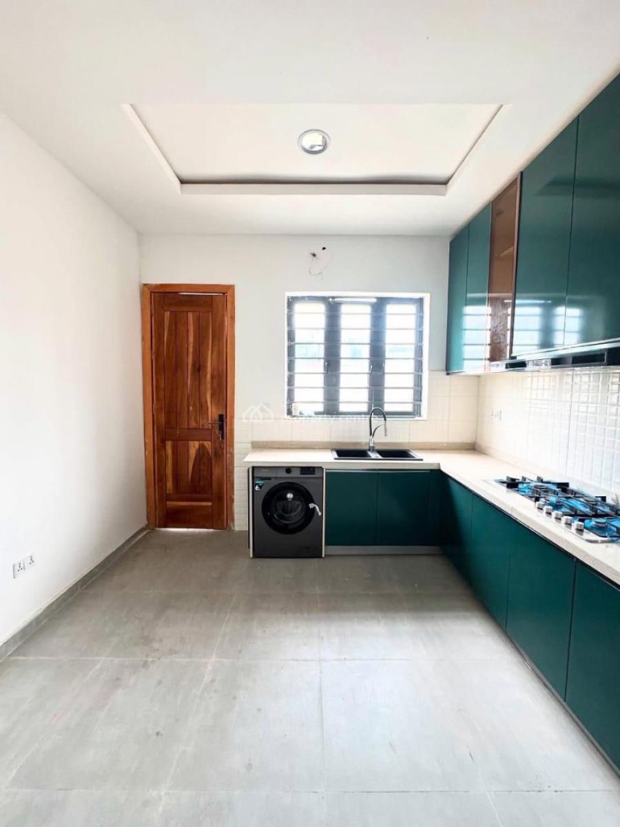 Well Built Standard 4 Bedroom Terrace Duplex, Lekki  2nd Toll Gate, Lekki, Lagos, Detached Duplex for Sale