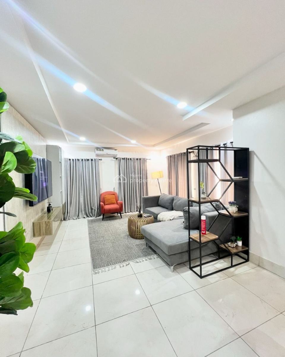 Spacious Furnished 2b Bedroom  Flat, Lekki Phase 1, Lekki, Lagos, Flat / Apartment for Rent
