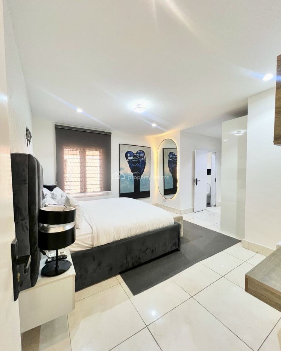 Spacious Furnished 2b Bedroom  Flat, Lekki Phase 1, Lekki, Lagos, Flat / Apartment for Rent