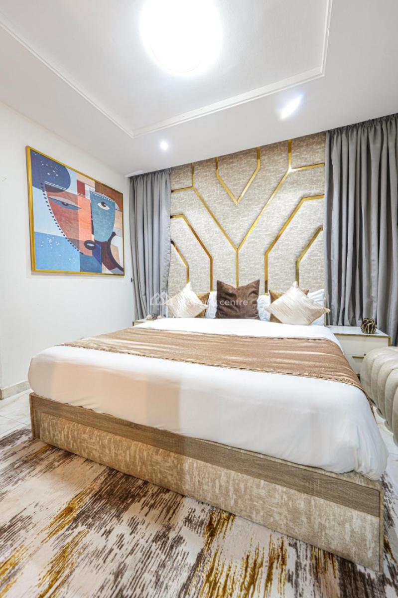 Aesthetically Cool & Luxurious 3 Bedrooms Apartment, Surulere, Lagos, Flat / Apartment Short Let
