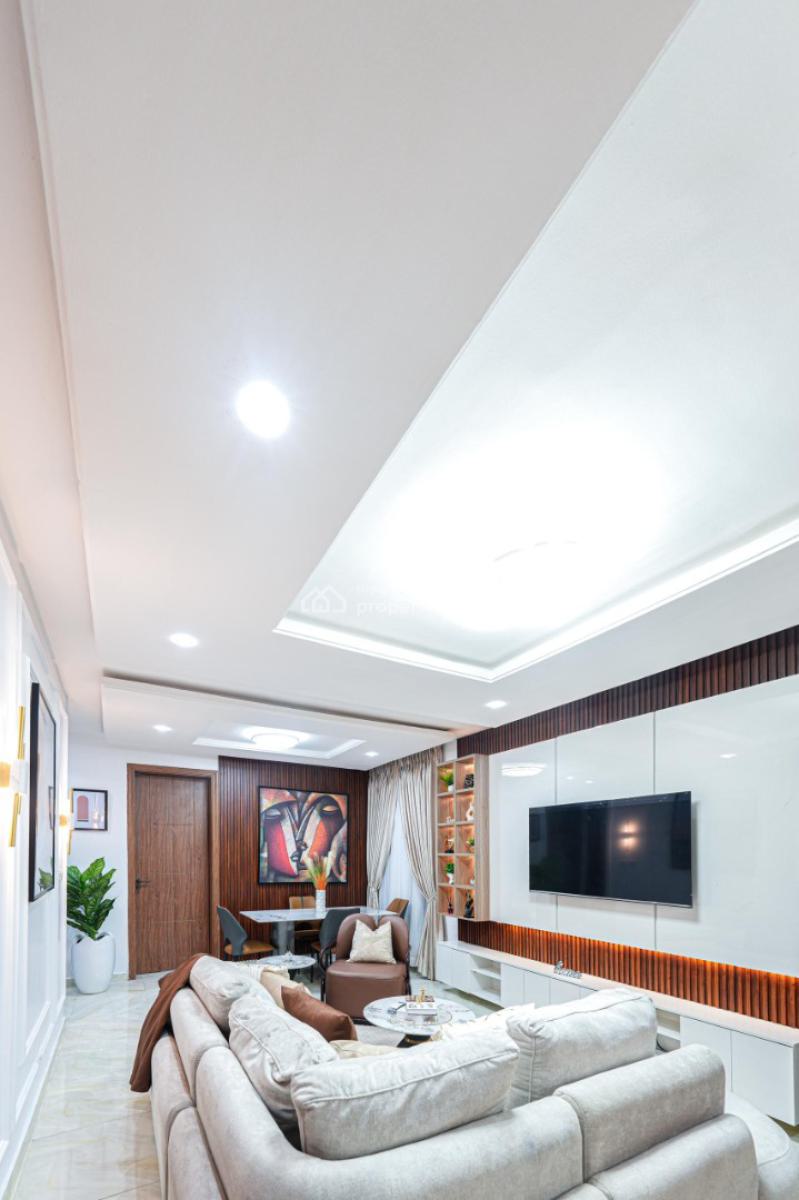 Aesthetically Cool & Luxurious 3 Bedrooms Apartment, Surulere, Lagos, Flat / Apartment Short Let