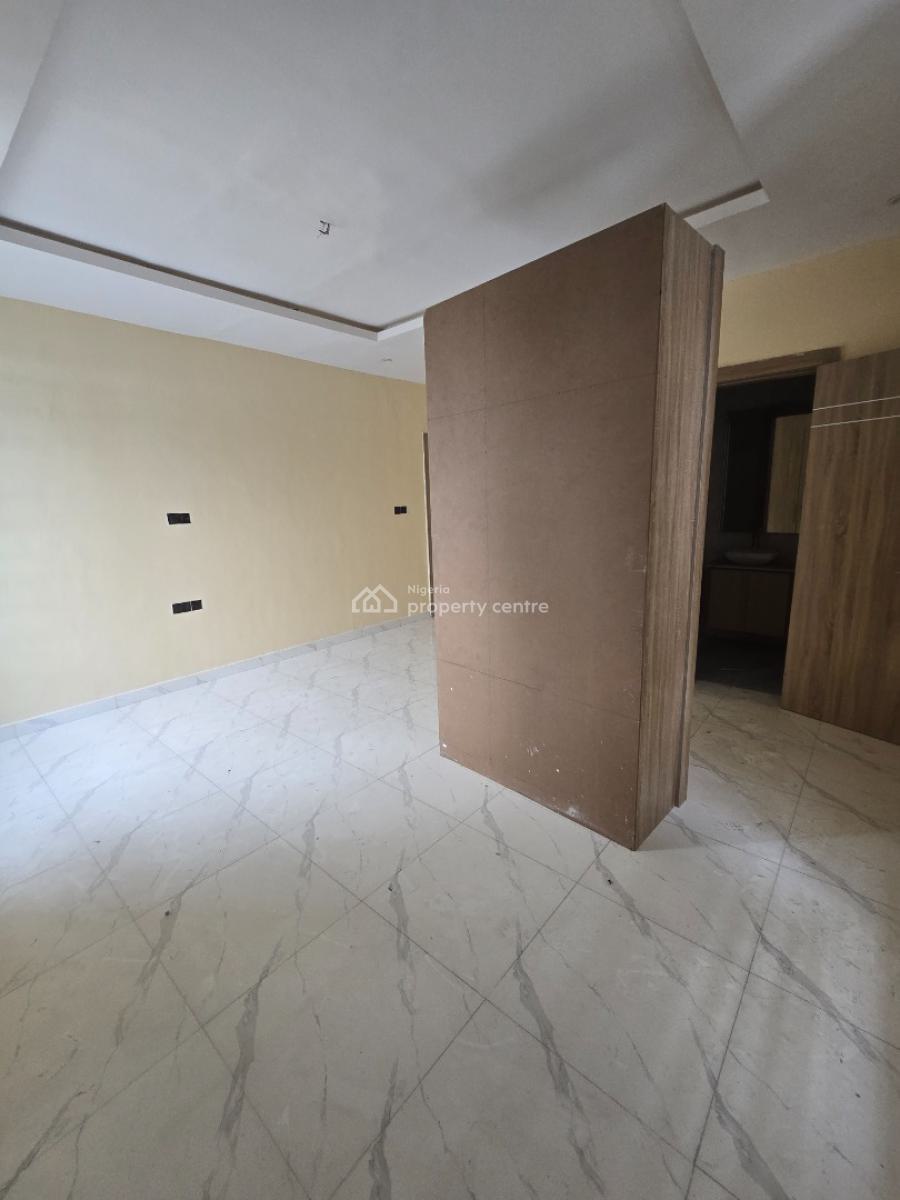 3 Bedroom Duplex, Off Admiralty Way, Lekki Phase 1, Lekki, Lagos, Flat / Apartment for Sale
