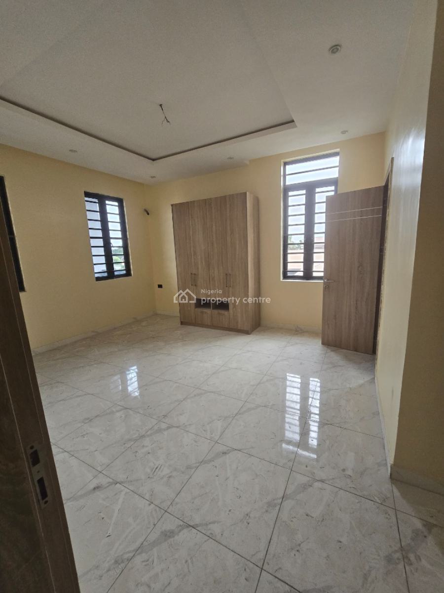 5 Bedroom Semi-detached Duplex with Bq, Lekki Phase 1, Lekki, Lagos, Semi-detached Duplex for Sale