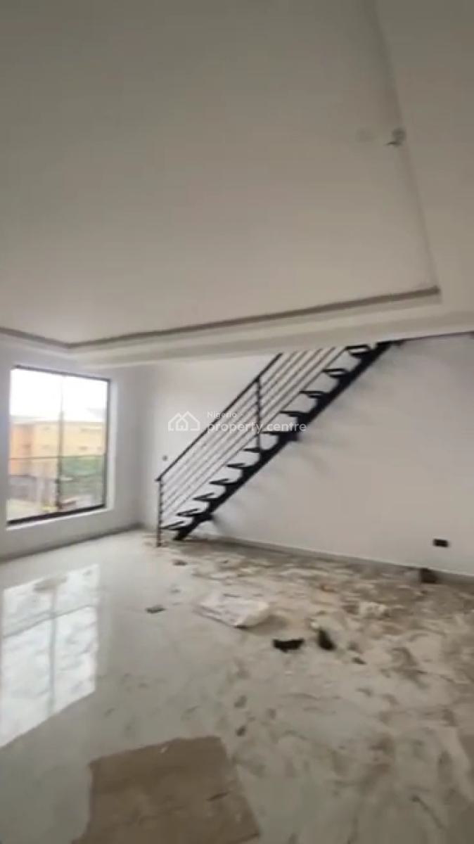 Luxury Mini Flat in Yaba, Yaba, Lagos, Mini Flat (room and Parlour) for Rent