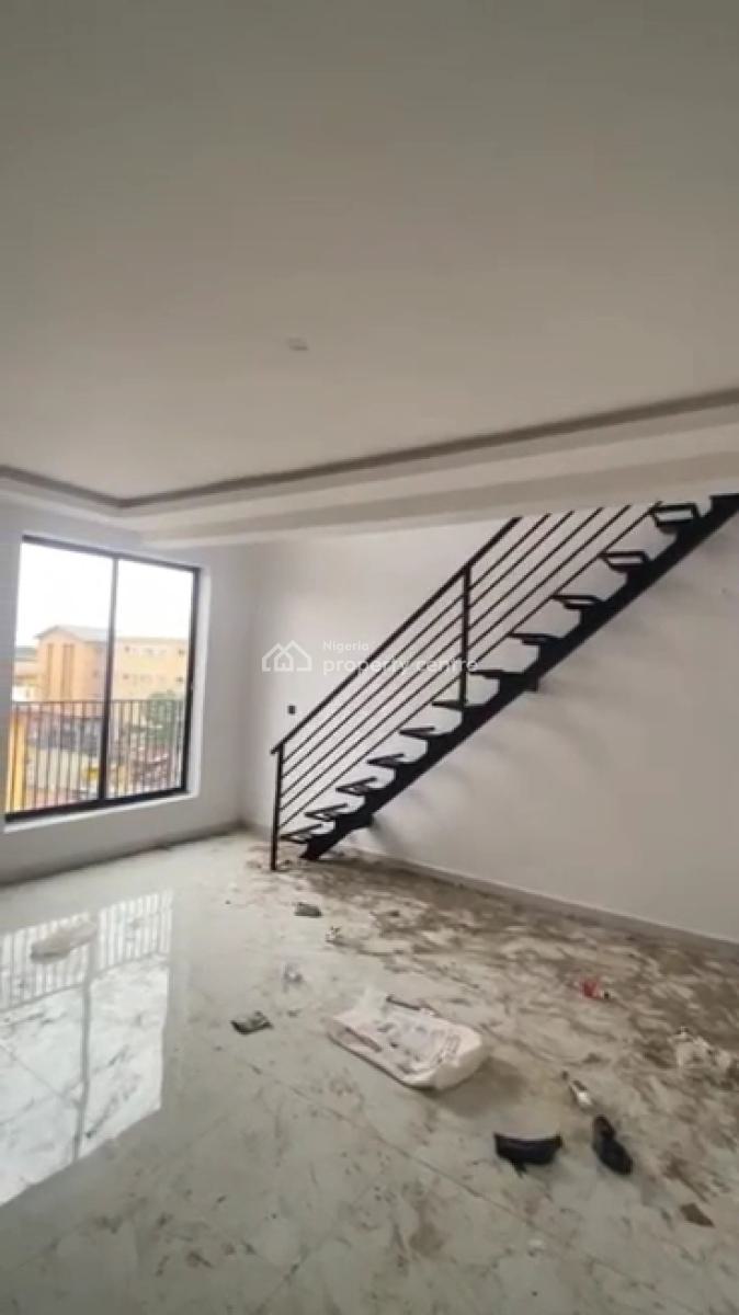 Luxury Mini Flat in Yaba, Yaba, Lagos, Mini Flat (room and Parlour) for Rent
